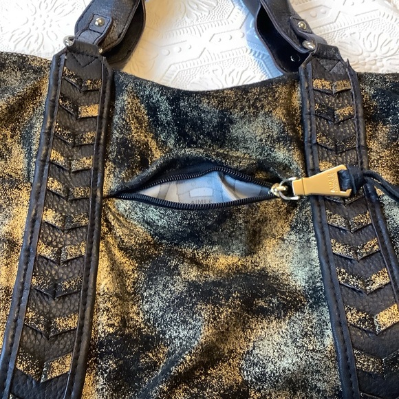 Aimee Kestenberg Black Gold Distressed Leather Bag - Picture 7 of 16